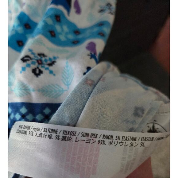 Disney Stitch Womens Button Down Christmas winter Pajama Top size large - Picture 4 of 5